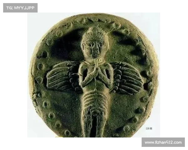 暗月马戏团神秘翅膀背后的传说与禁忌力量揭秘 暗月马戏团神秘翅膀背后的传说与禁忌力量揭秘