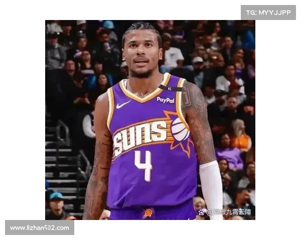 布克控球能力分析：如何通过精湛运球掌控比赛节奏